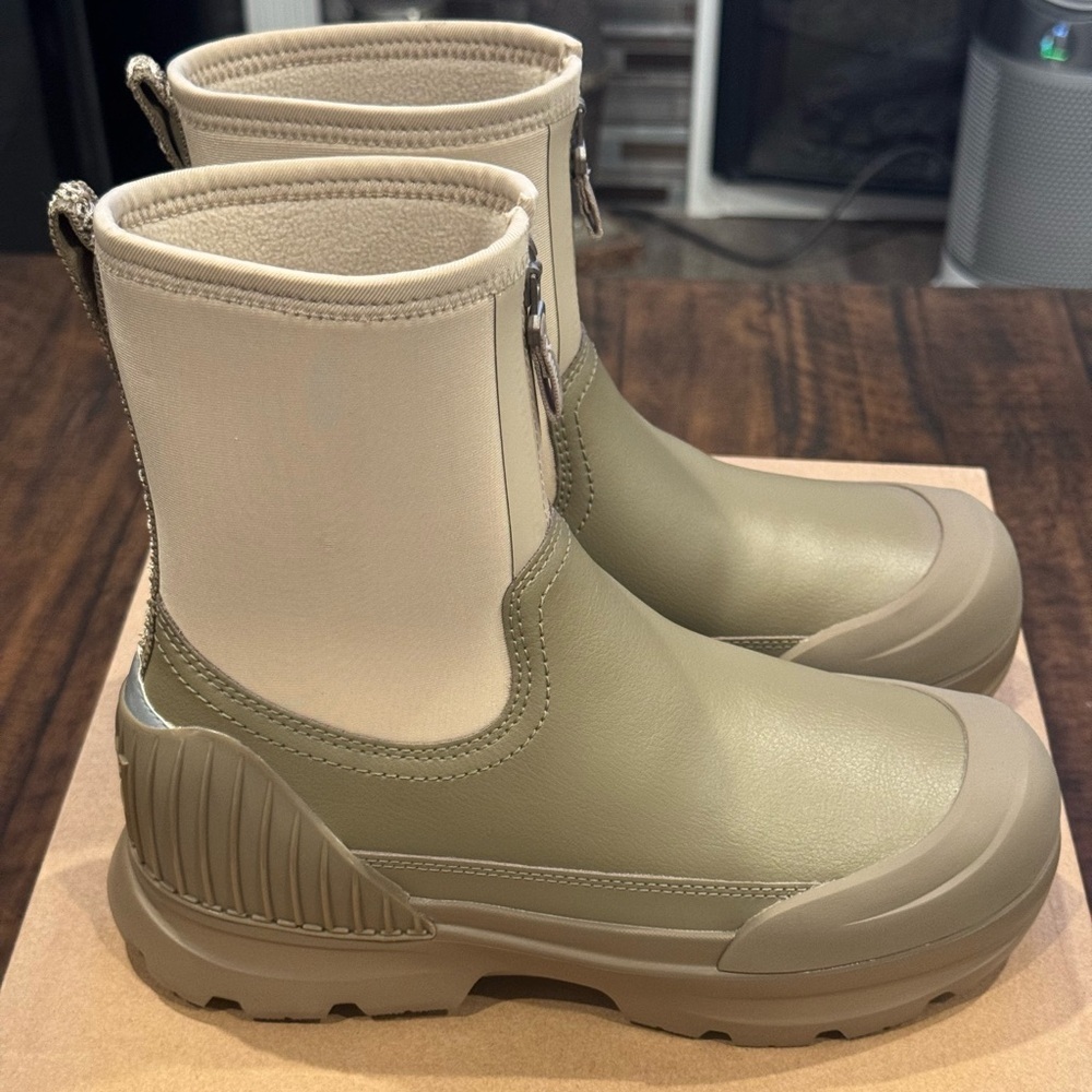 UGG Neumel x Waterproof Zip Boot